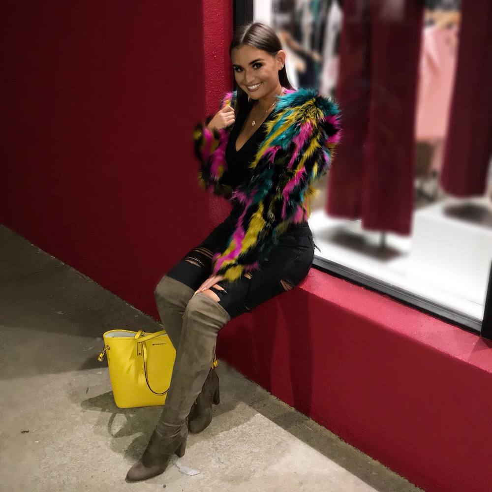 Meet your Posher, Lexi